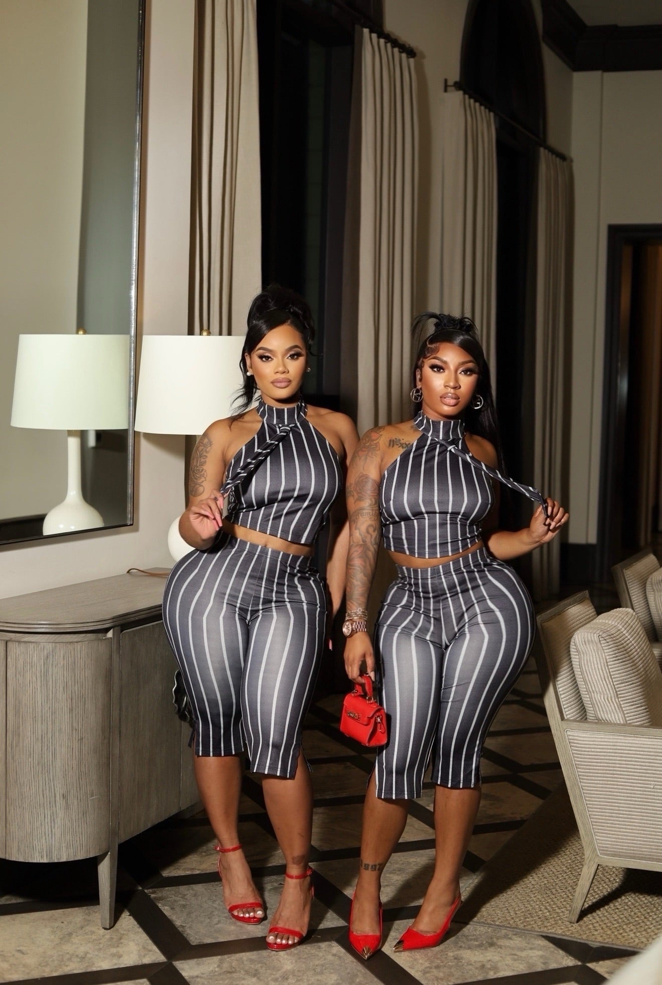Surrender 2Pc Set