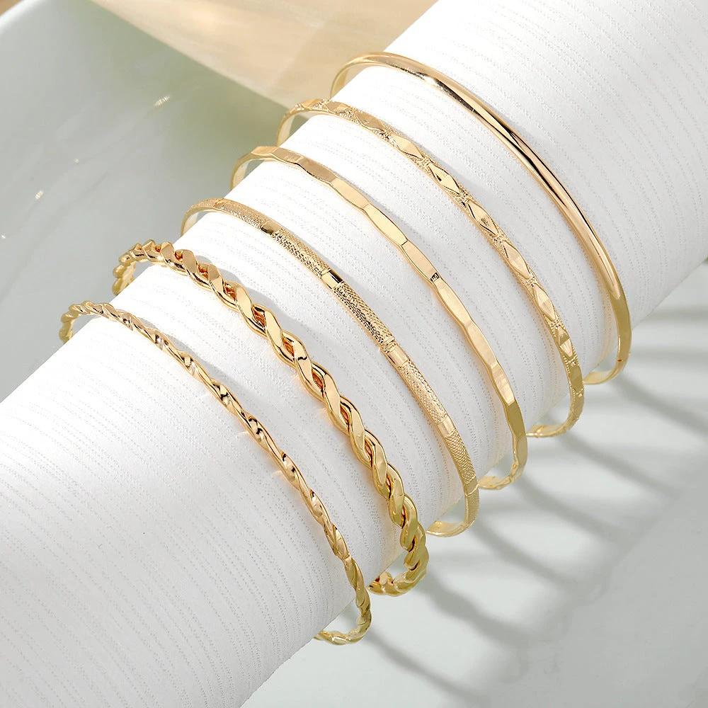 MANDOTOS Bohemian Metal Chain Bracelet Set For Women Geometric Gold Color Thick Link Bangles Six Piece