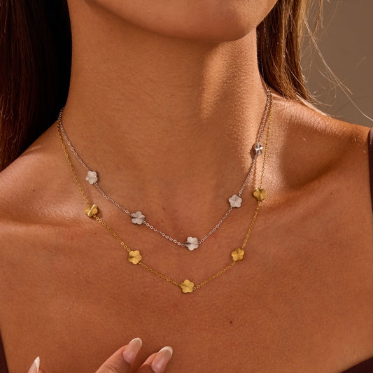 Five Petal Floral Stainless Steel Necklace Gold Plated Affordable Luxury All Matching Necklace