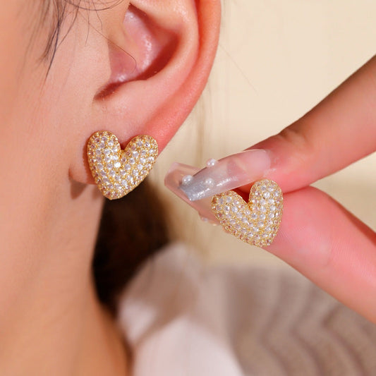 Elegance Simplicity Metal Diamond Love Heart Women Earrings Stud Earrings Suitable Daily Commuting Dating Gifts
