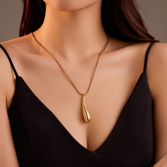 Retro Exaggerated Stainless Steel Glossy Water Drop Hollow Out Cutout Embellished Necklace Fashionable All Match 18K Golden Clavicle Chain