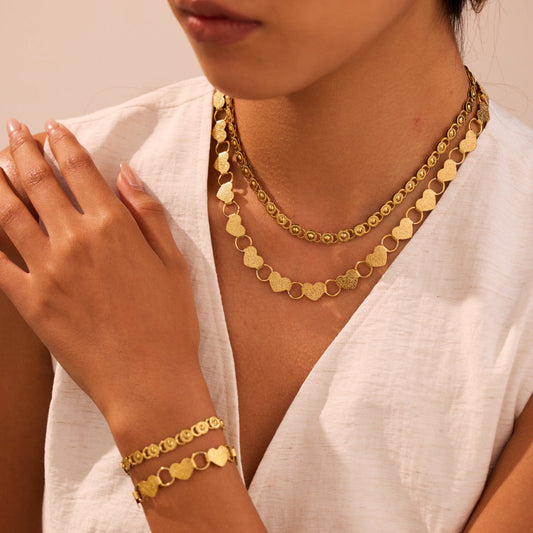 Personalized High Grade Hollowed Heart Shape Stainless Steel Necklace 18K Gold Plating Exaggerated Bracelet Hand Jewelry