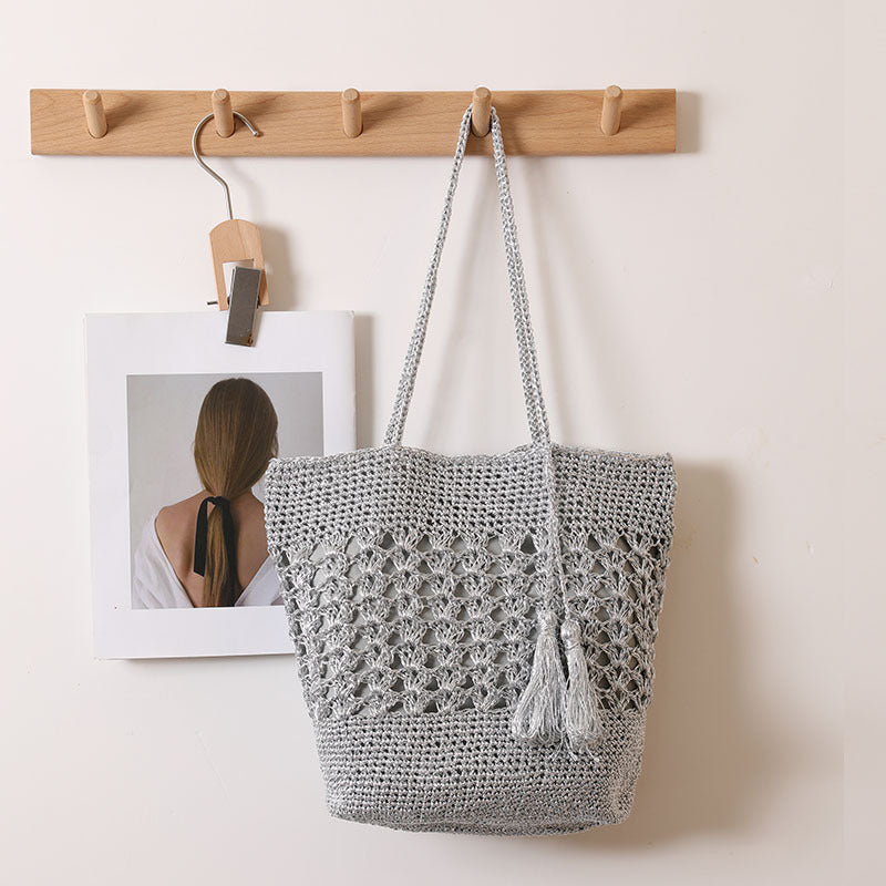 Large Capacity Hollow Out Cutout out Straw Bag All Matching Tassel Woven Bag Women Vacation Beach Bag Casual Shoulder Bag