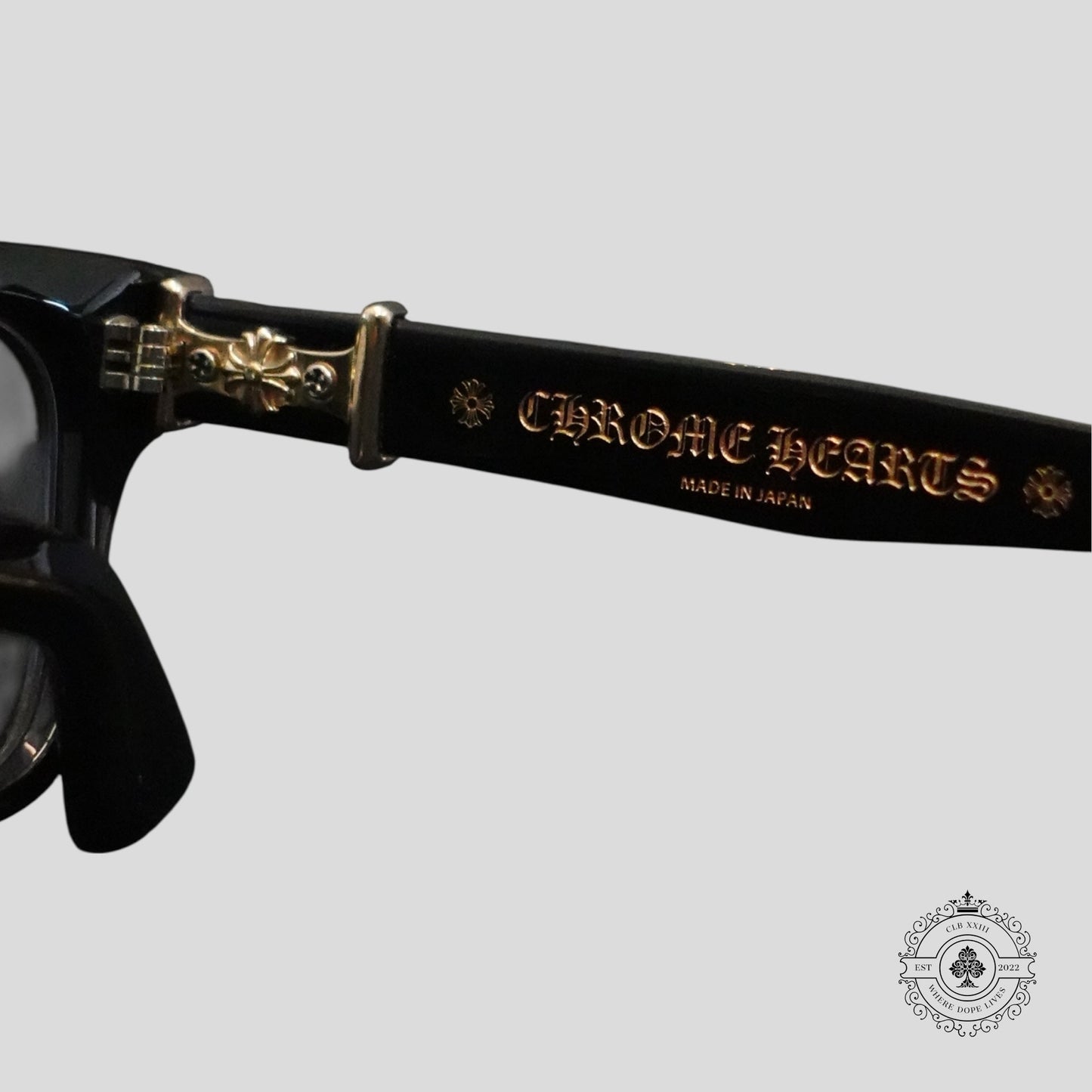Chrome Hearts Diamond Embellished Vagillionaire II Glasses in Black/Gold