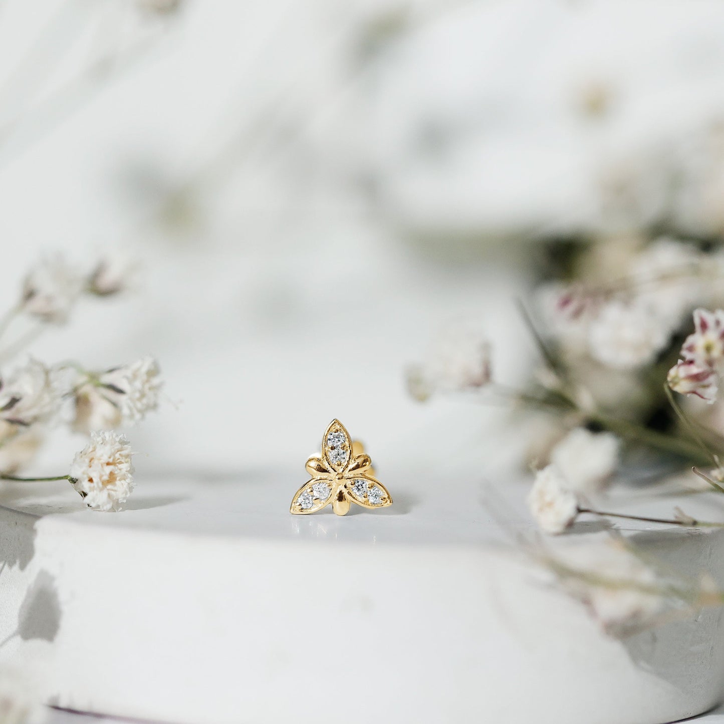 Simple Diamond Flower Nose Stud for Women