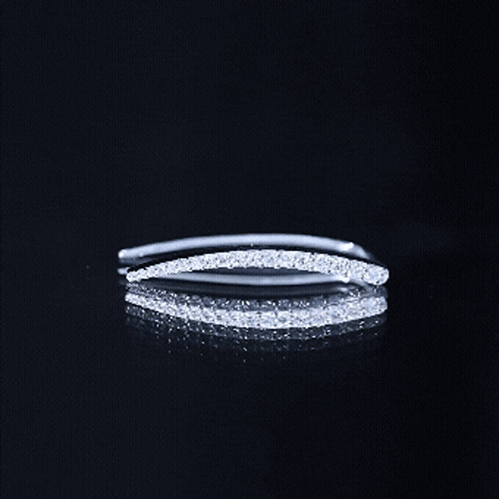 Graduated Style Diamond Climber Helix Earring