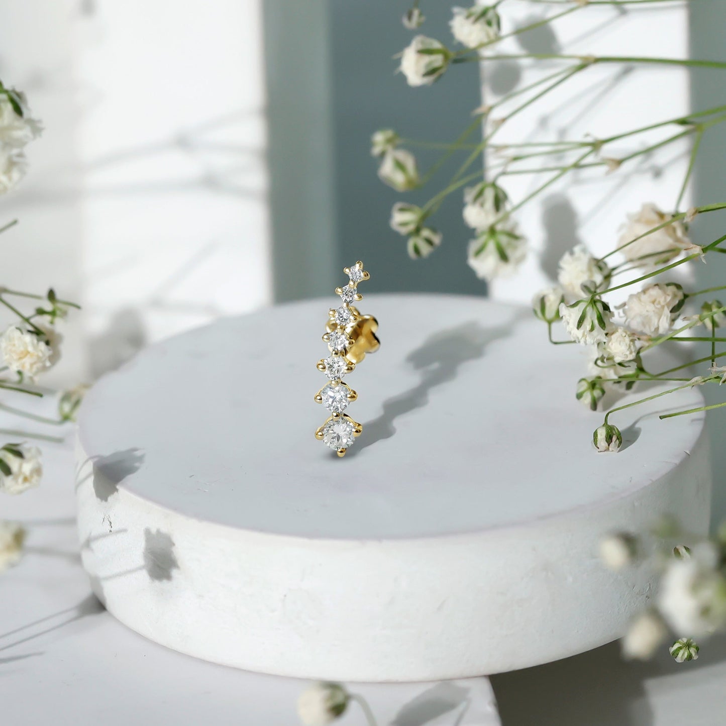 Graduated Style Diamond Ear Climber Earring