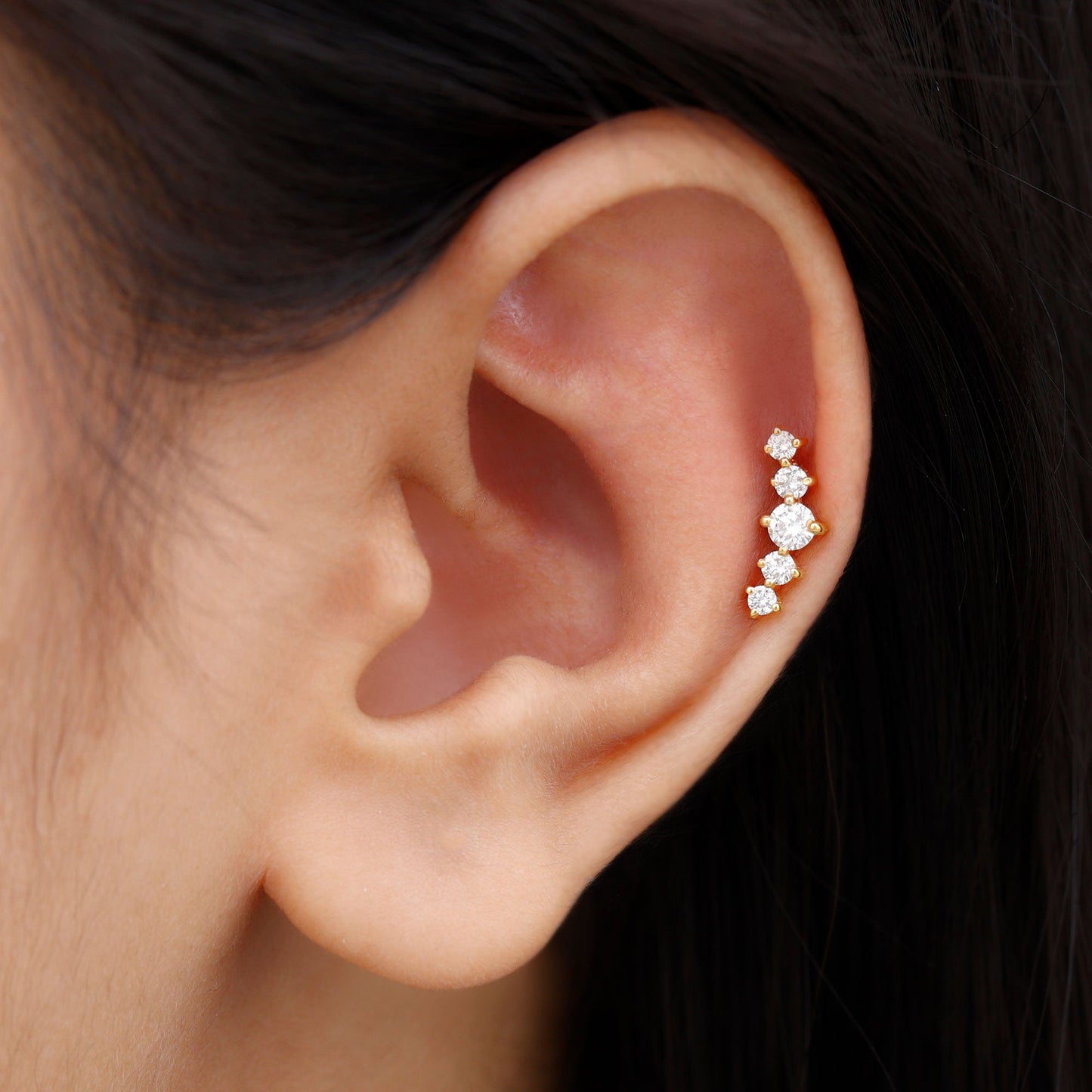Graduated Style Diamond Crawler Earring for Women