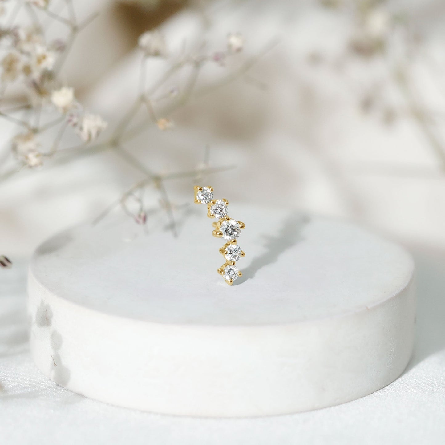 Graduated Style Diamond Crawler Earring for Women