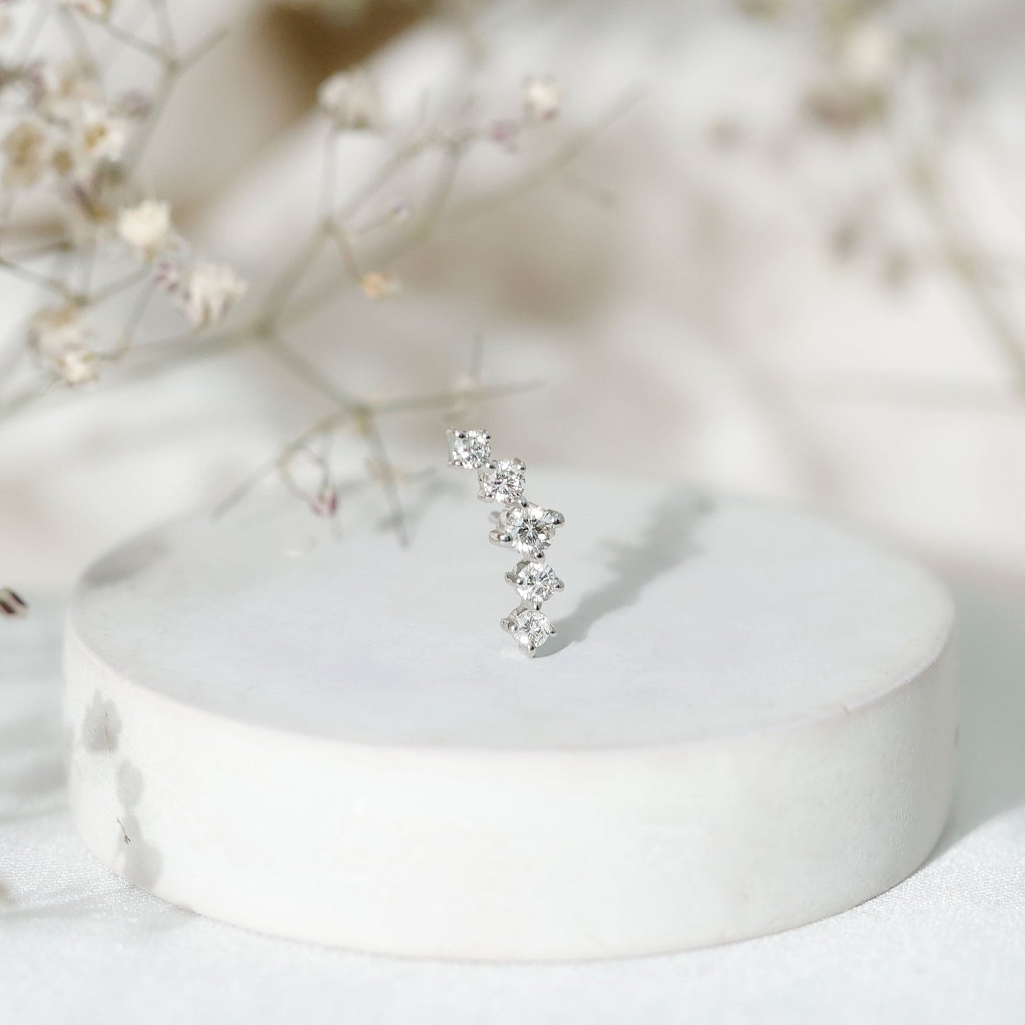 Graduated Style Diamond Crawler Earring for Women