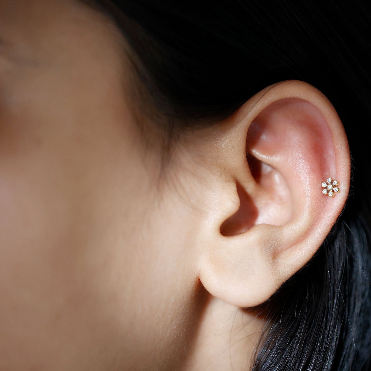 Moissanite Flower Cartilage Earring in Beaded Bezel Setting