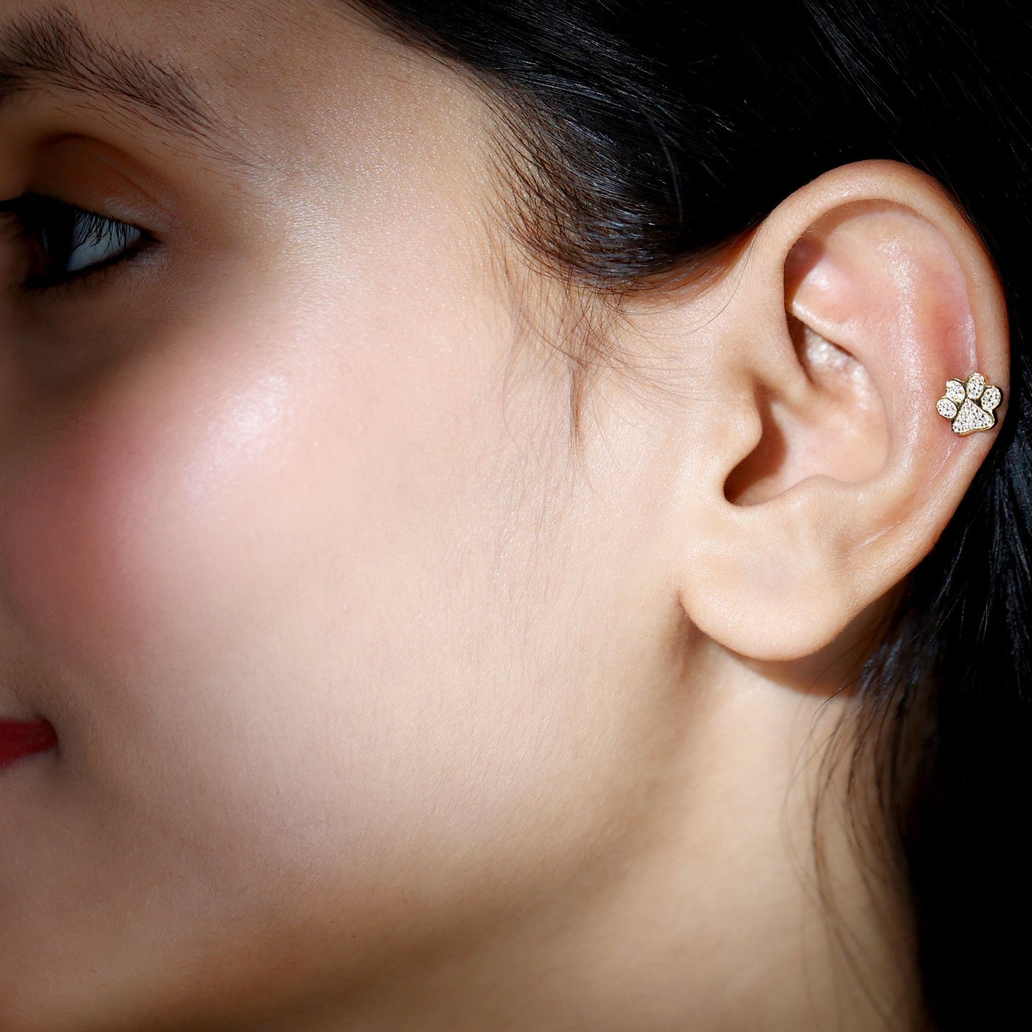 Moissanite Dog Paw Print Earring for Cartilage Piercing