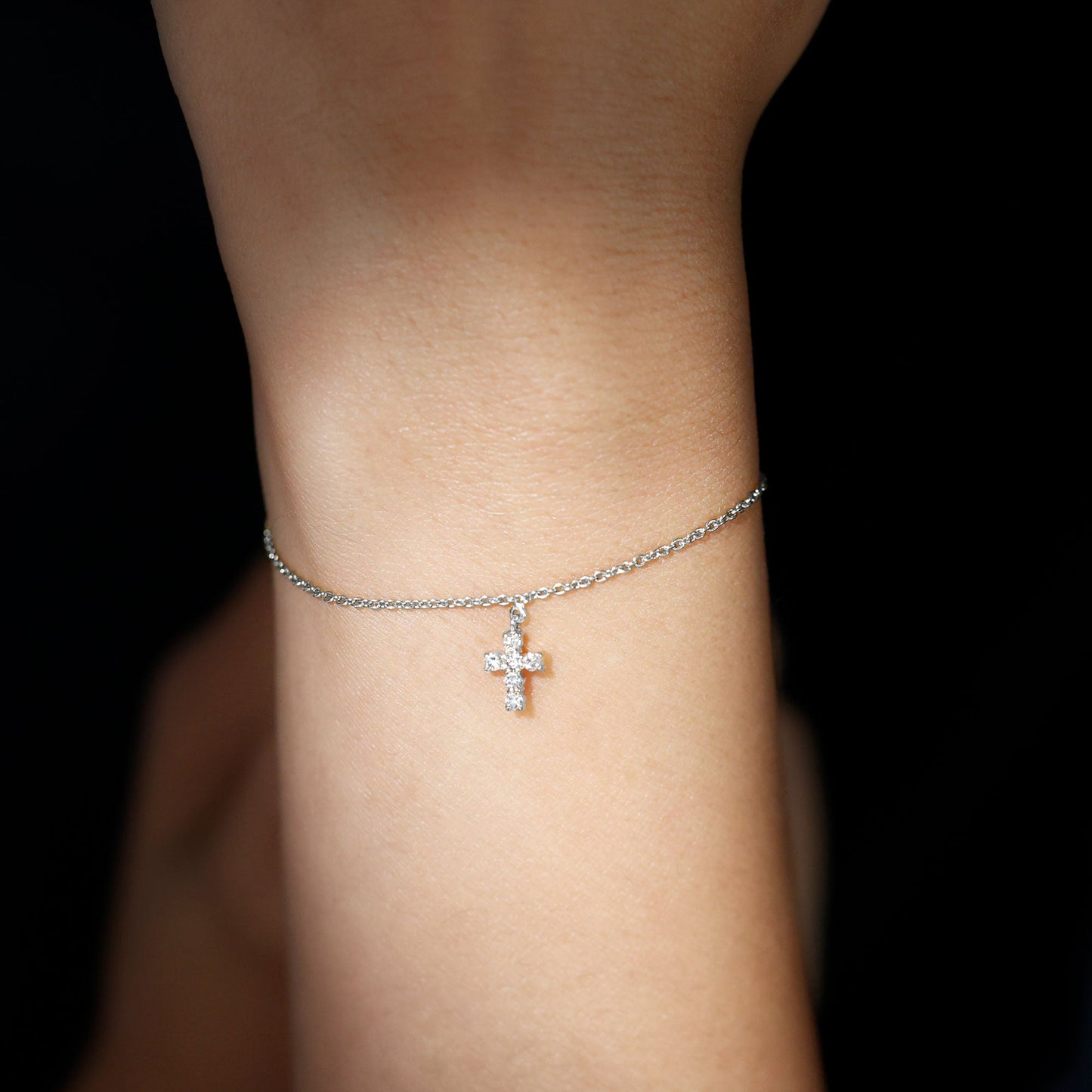 Certified Diamond Cross Chain Bracelet