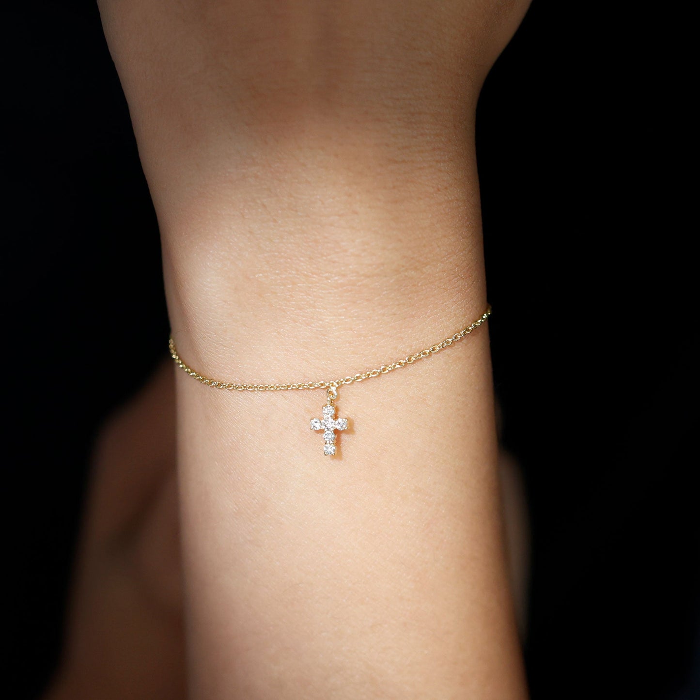 Certified Diamond Cross Chain Bracelet