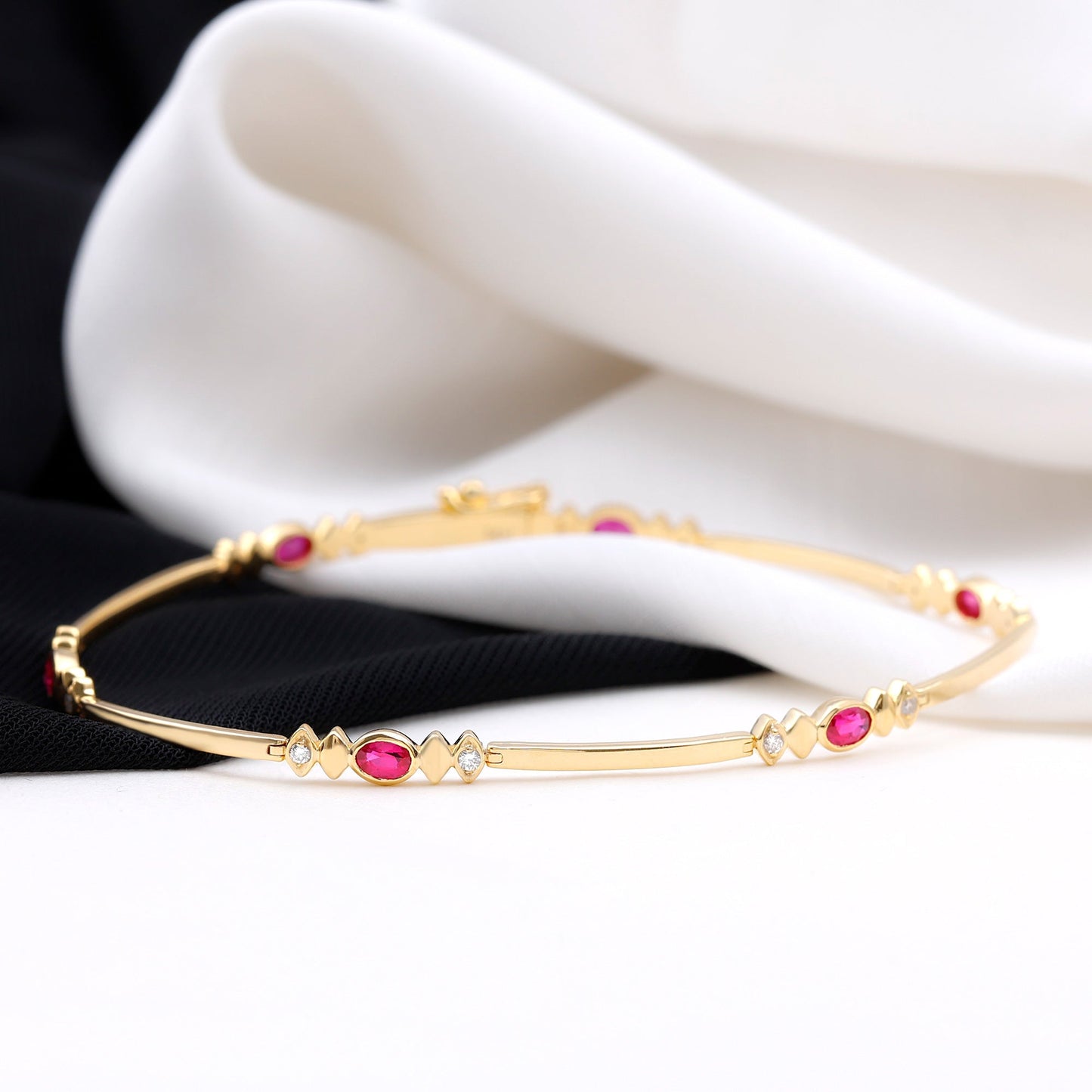 Oval Lab Grown Ruby Link Bracelet with Diamond