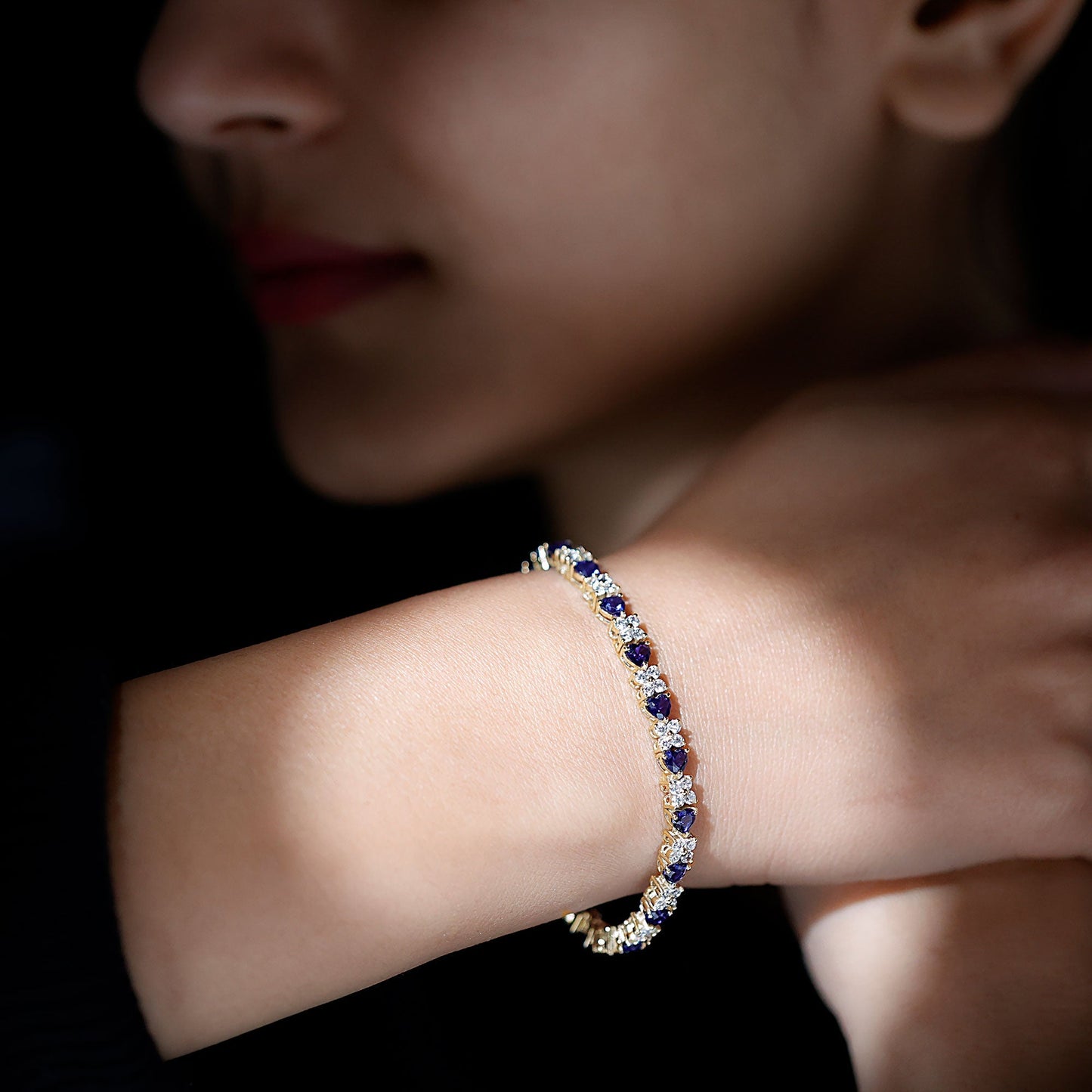 Certified Lab Grown Blue Sapphire Heart Tennis Bracelet with Moissanite
