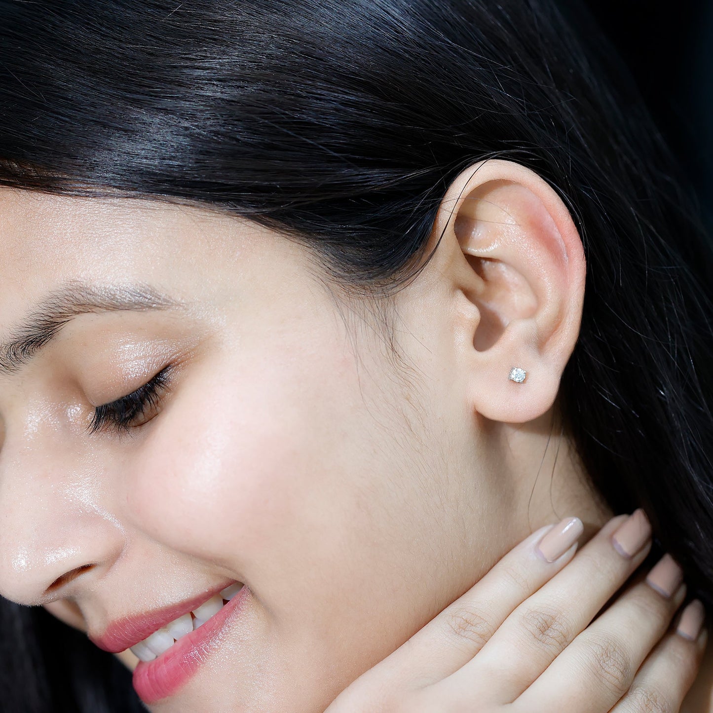 Brilliant Cut Diamond Stud Earrings in Prong Setting