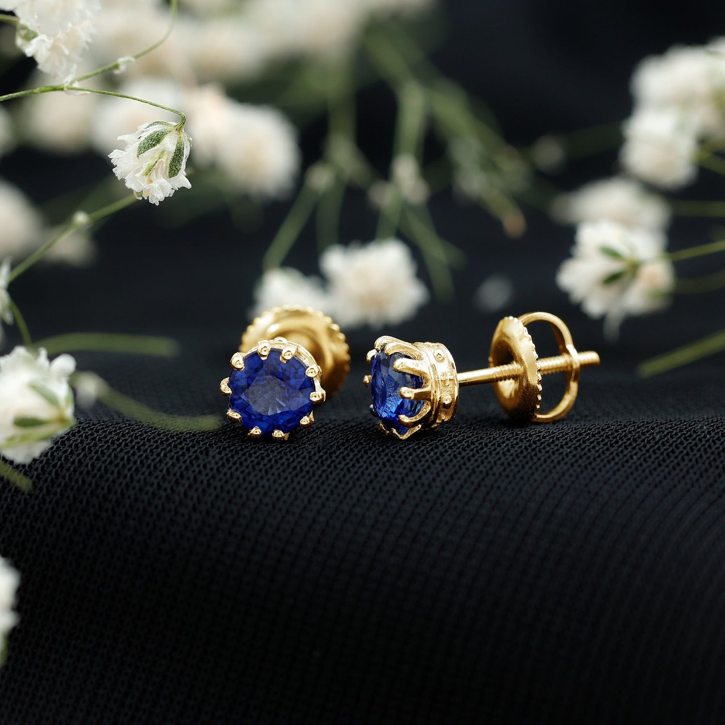1.9 Carat Blue Sapphire Solitaire Vintage Earrings for Women