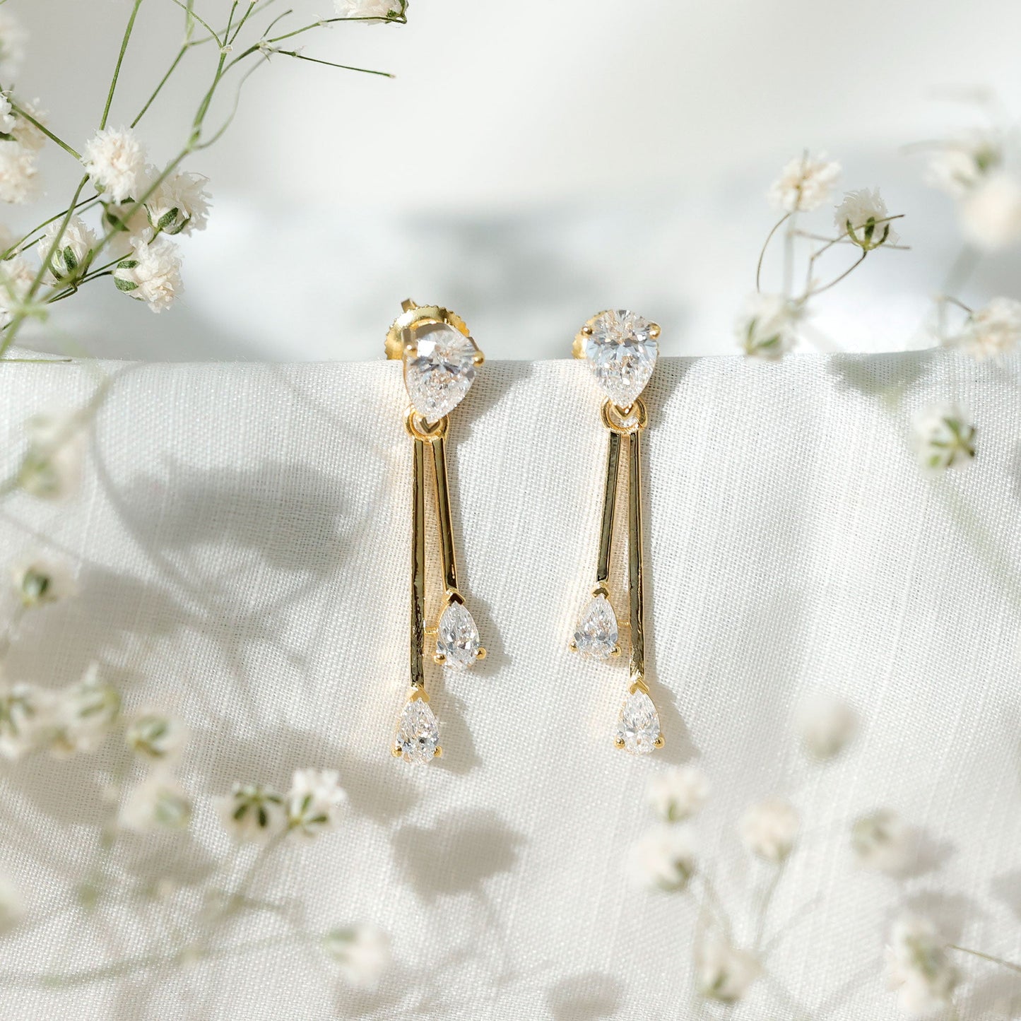 Certified Lab Grown Diamond Teardrop Dangle Earrings