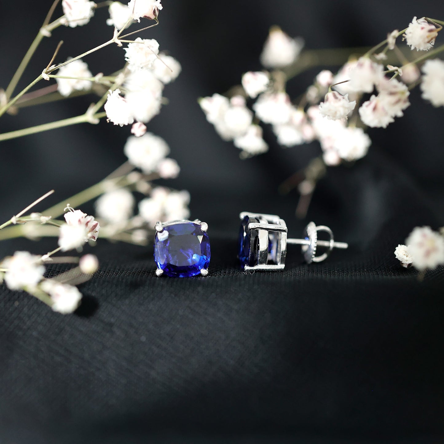 5.5 Carat Lab Grown Blue Sapphire Solitaire Stud Earring With Certificate