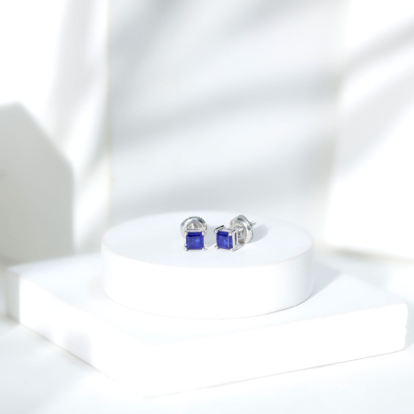 0.9 Carat Solitaire Blue Sapphire Princess Cut Stud Earrings