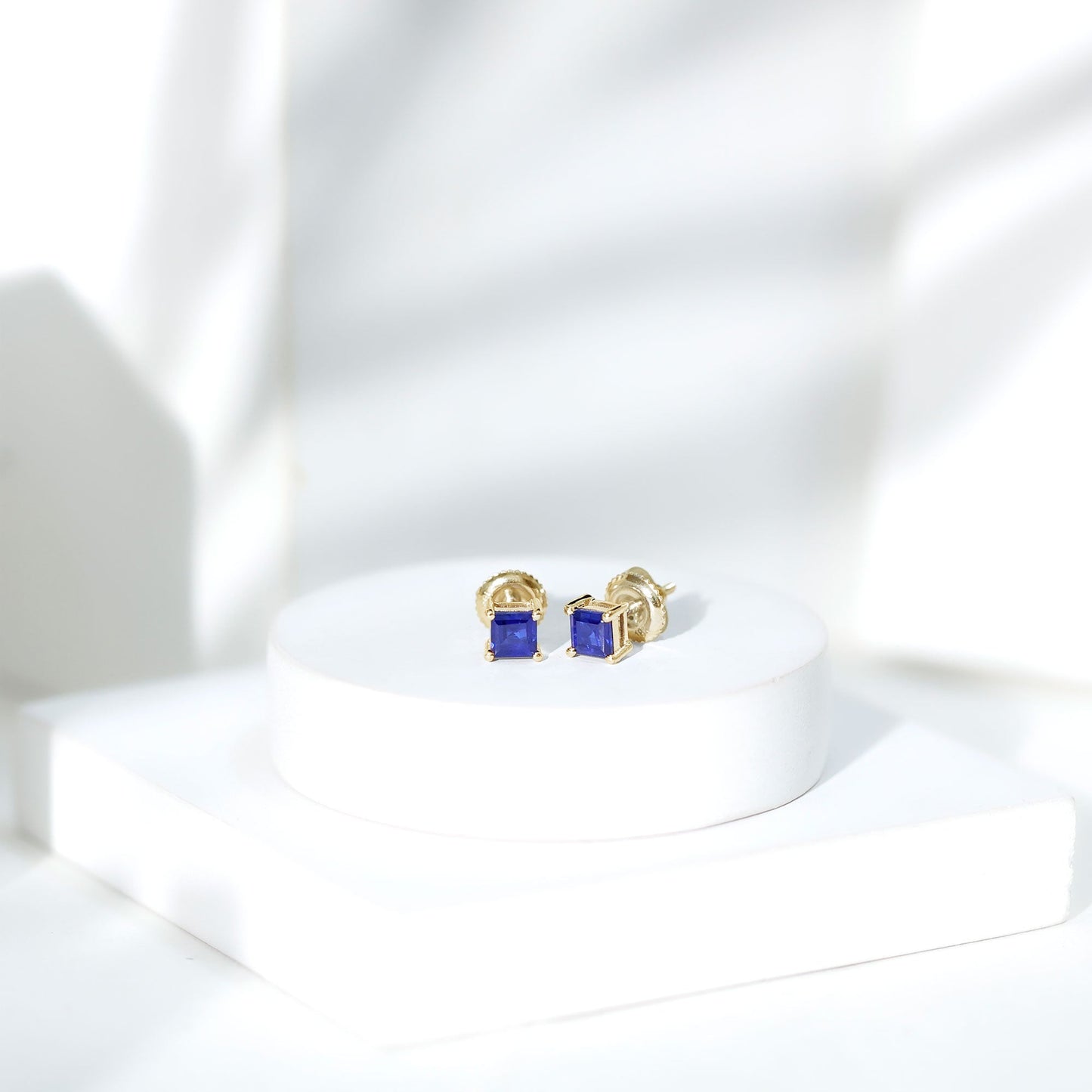 0.9 Carat Solitaire Blue Sapphire Princess Cut Stud Earrings