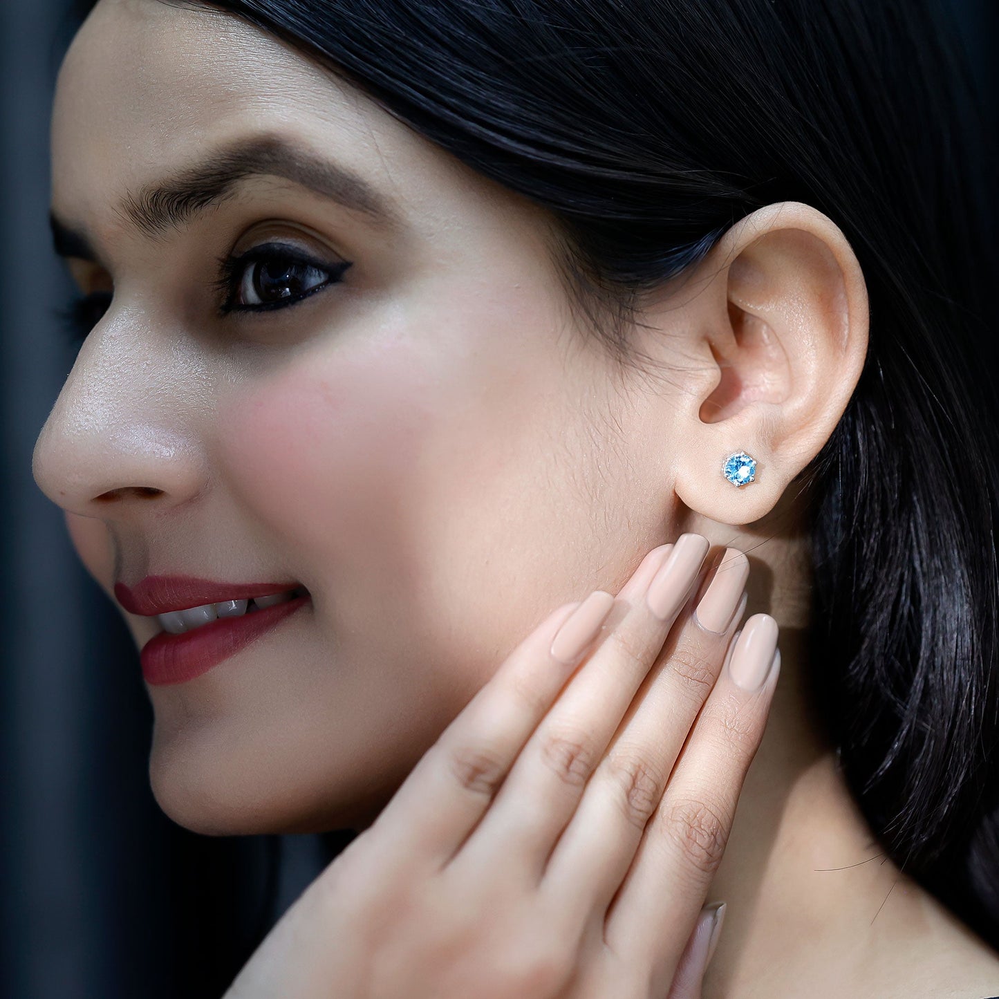 1.6 Carat Round Aquamarine Solitaire Stud Earrings