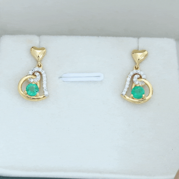 0.9 Carat Round Emerald and Diamond Heart Drop Earrings