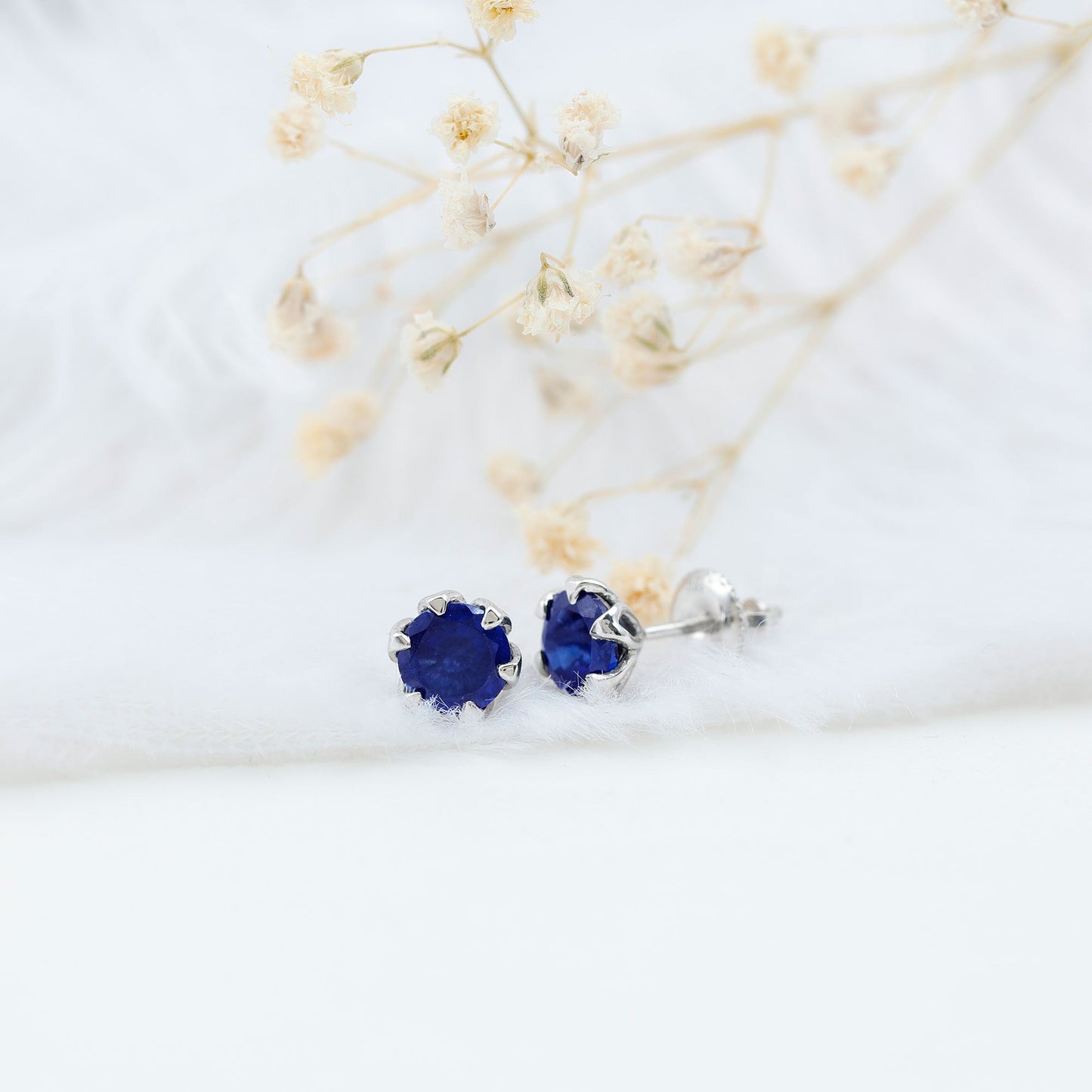 2 Carat Round Cut Lab Created Blue Sapphire Solitaire Stud Earrings