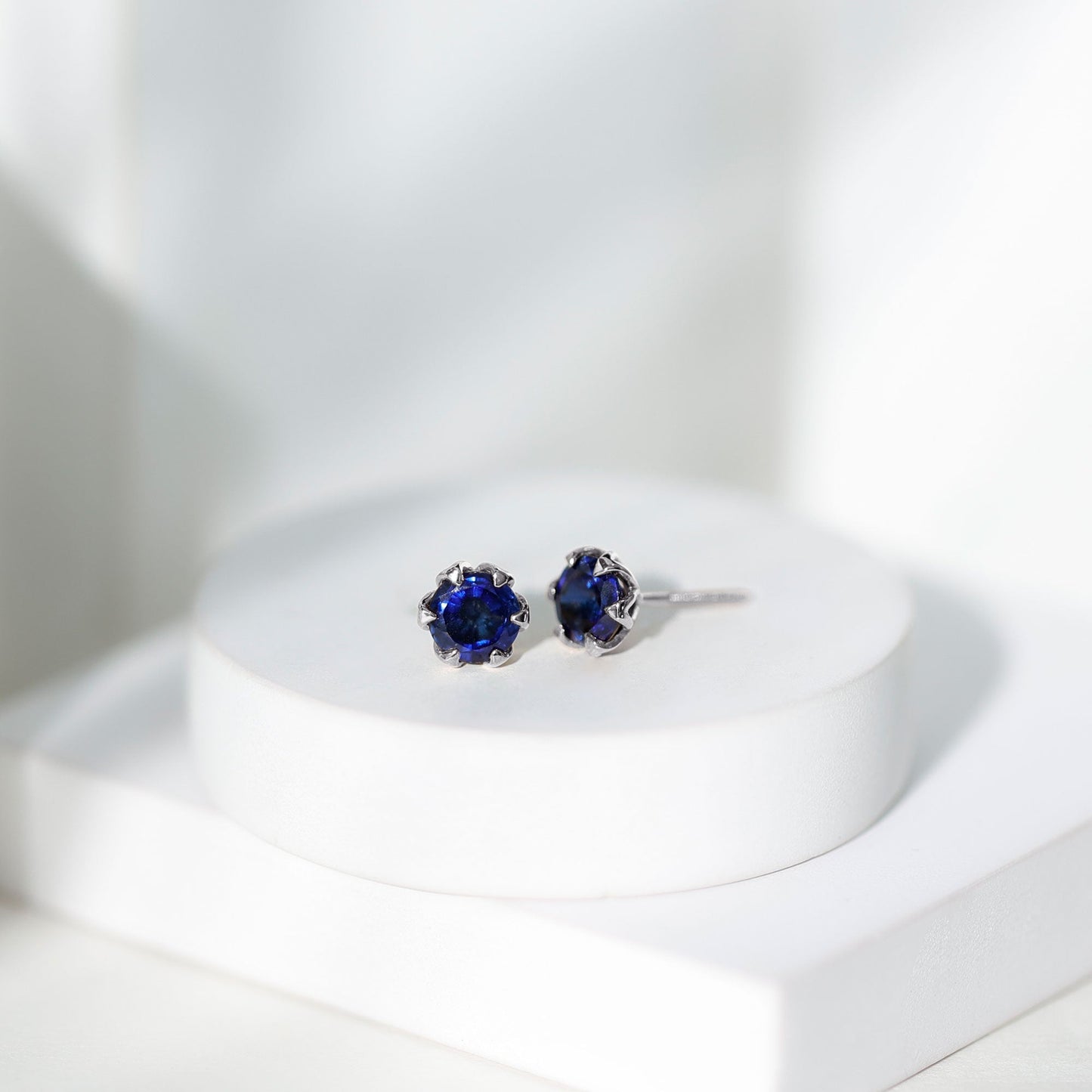 2 Carat Round Cut Lab Created Blue Sapphire Solitaire Stud Earrings