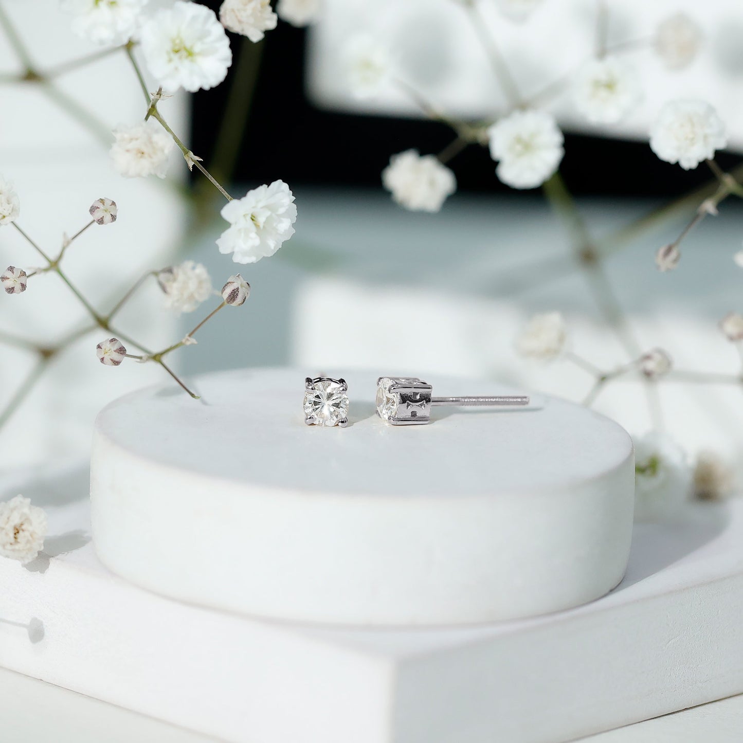 Brilliant Cut Diamond Solitaire Stud Earrings in Prong Setting