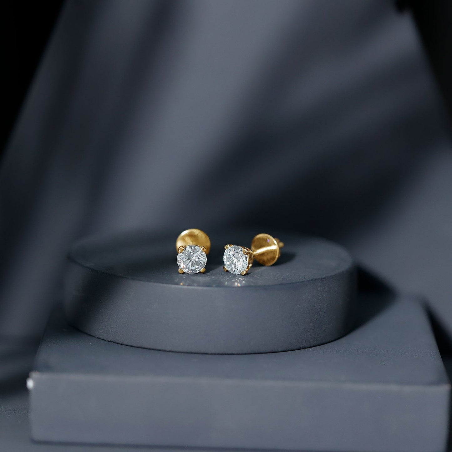0.9 Carat Brilliant Cut Lab Grown Diamond Stud Earrings