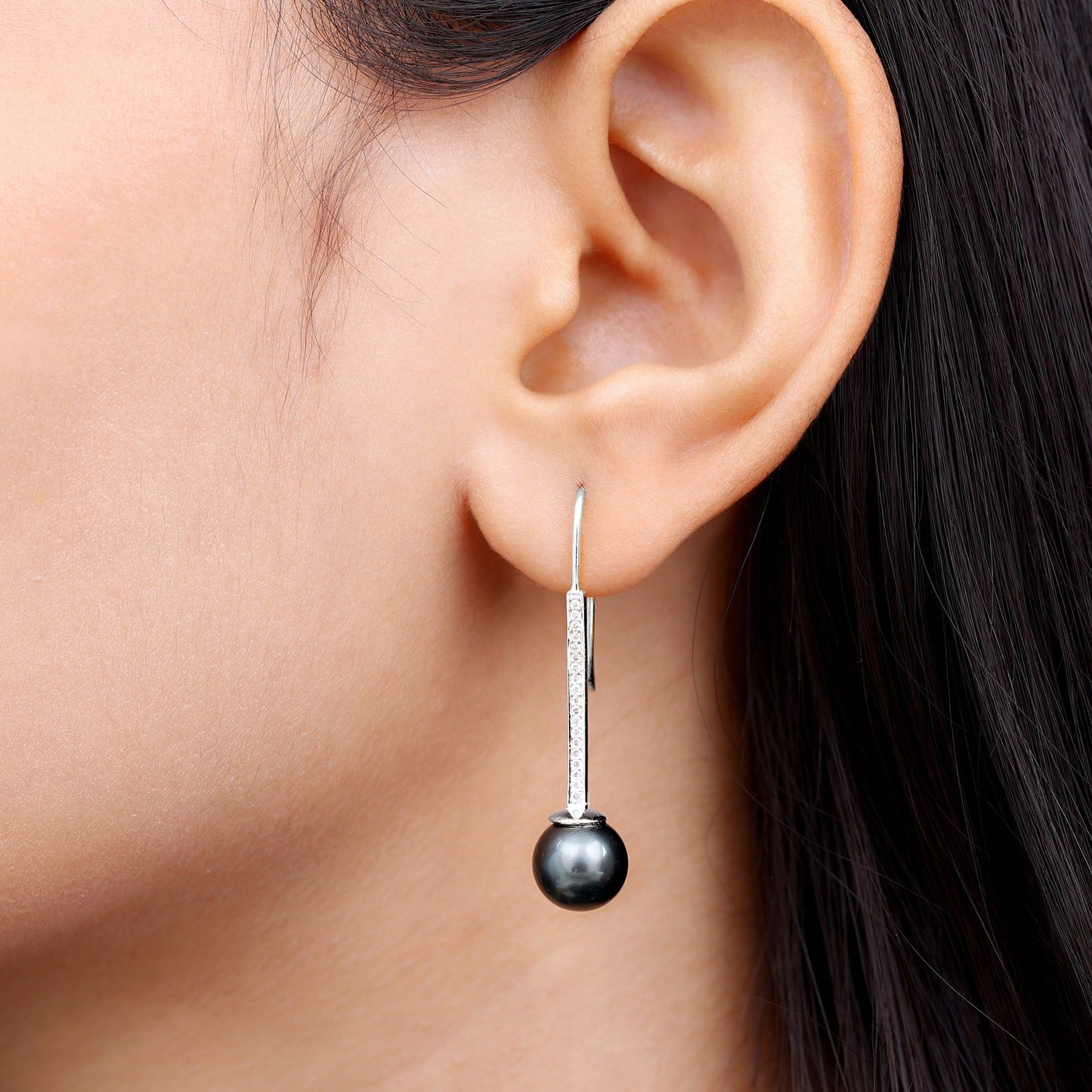 Genuine 15 CT Tahitian Black Pearl and Diamond Dangle Drop Earrings