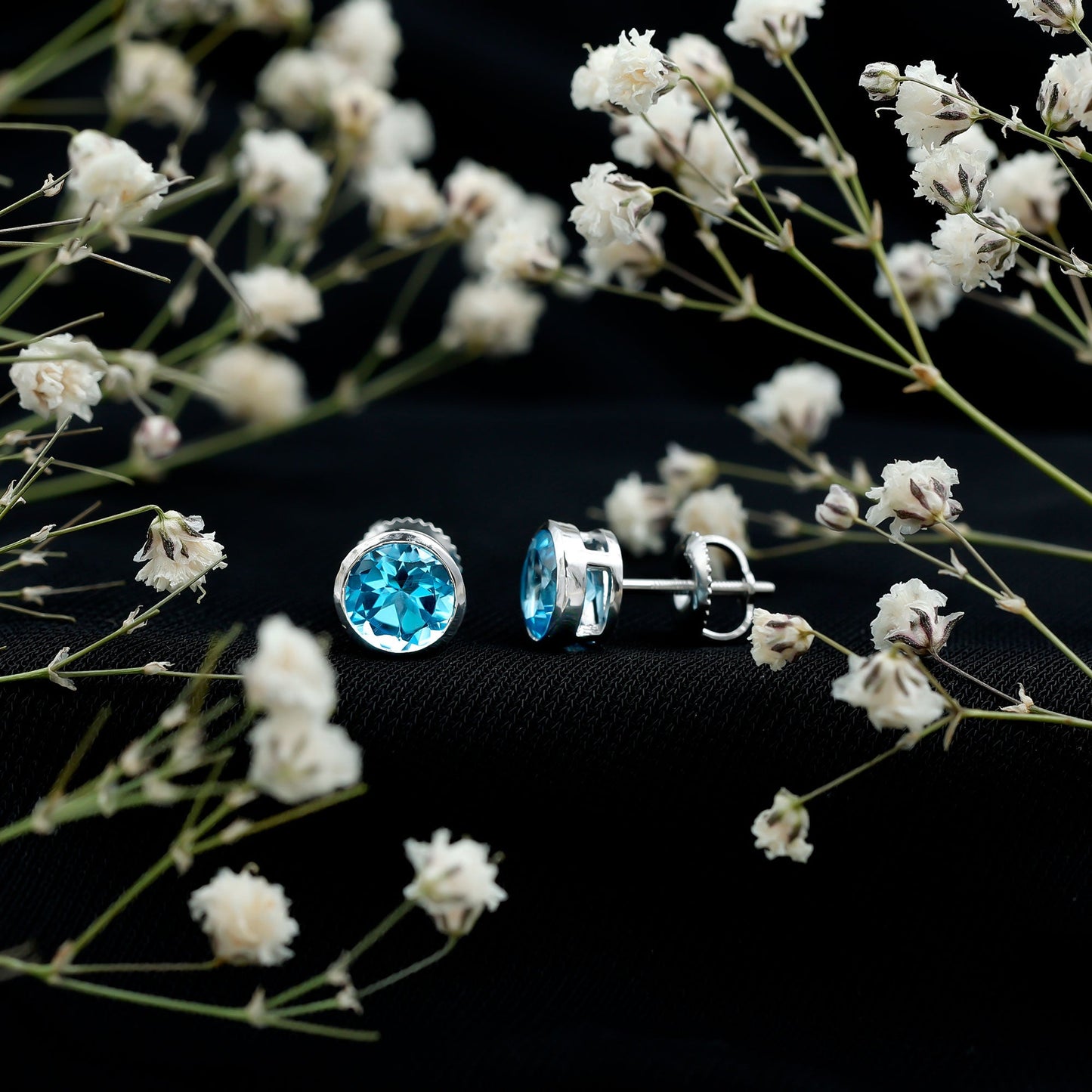 Natural 1.6 Carat Aquamarine Stud Earrings in Bezel Setting