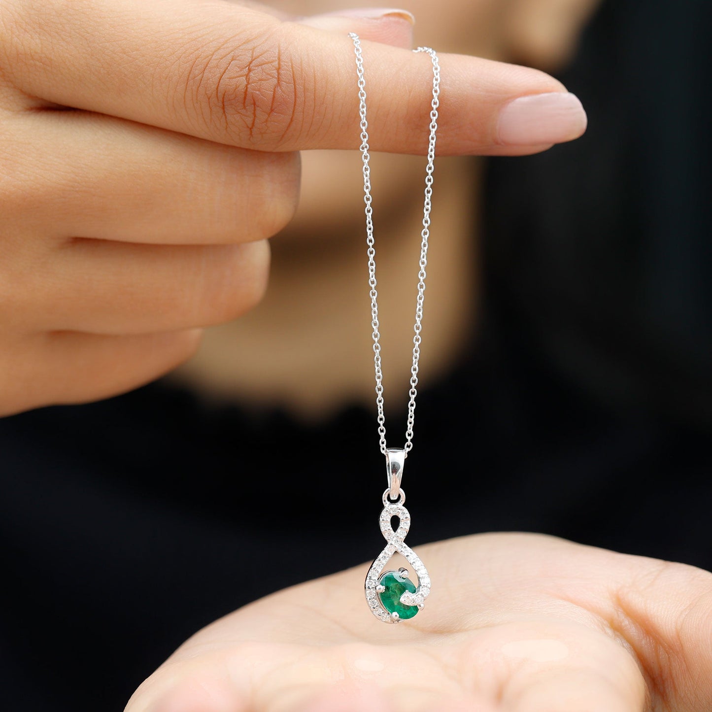 Natural 0.7 Carat Emerald Infinity Pendant Necklace with Diamond