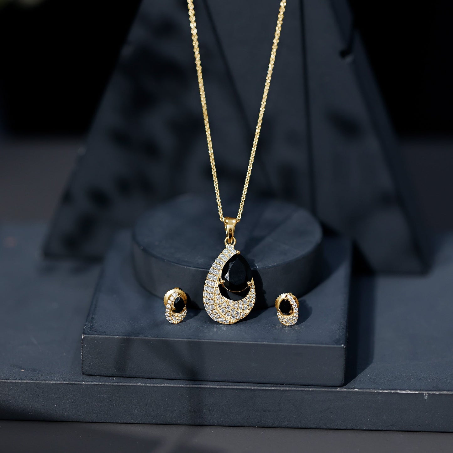 Natural Black Onyx Teardrop Necklace and Earrings Set with Certificate