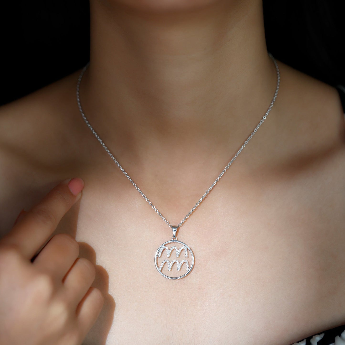 Certified Moissanite Zodiac Aquarius Pendant Necklace