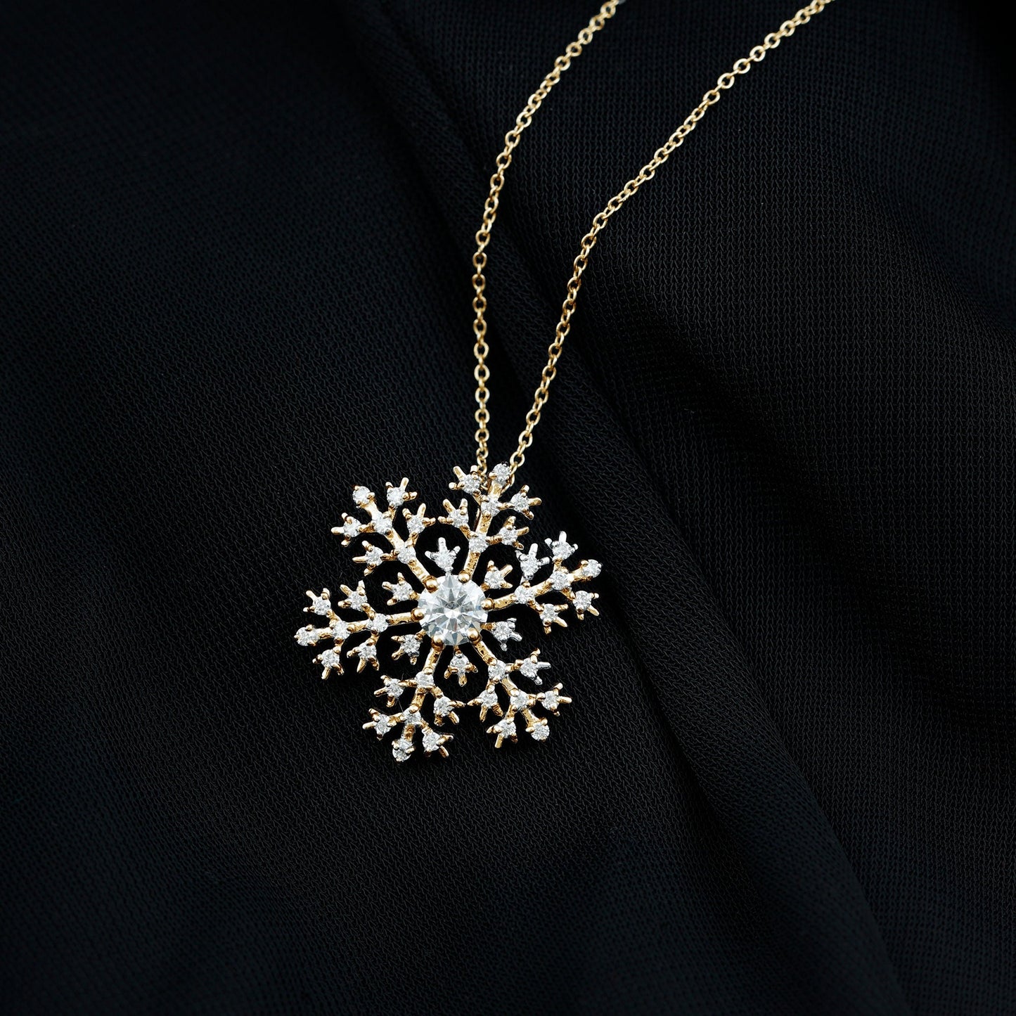 Certified Moissanite Snowflake Pendant Necklace With Chain