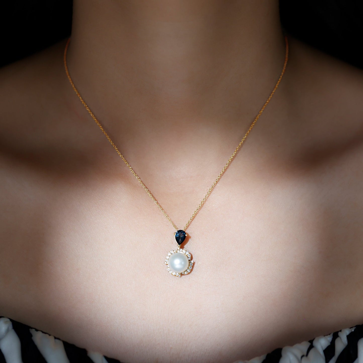 8 Carat Freshwater Pearl Designer Bridal Necklace with London Blue Topaz