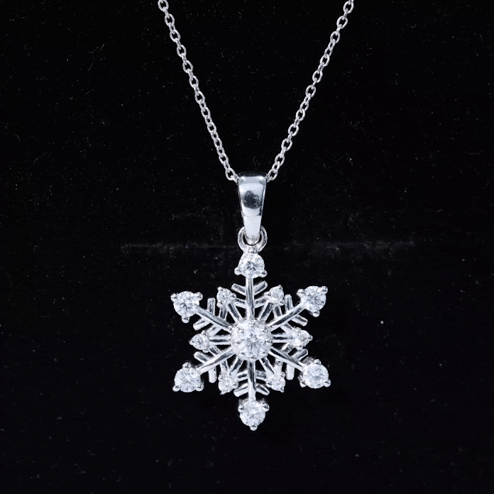 Certified Classic Moissanite Snowflake Pendant Necklace With Chain