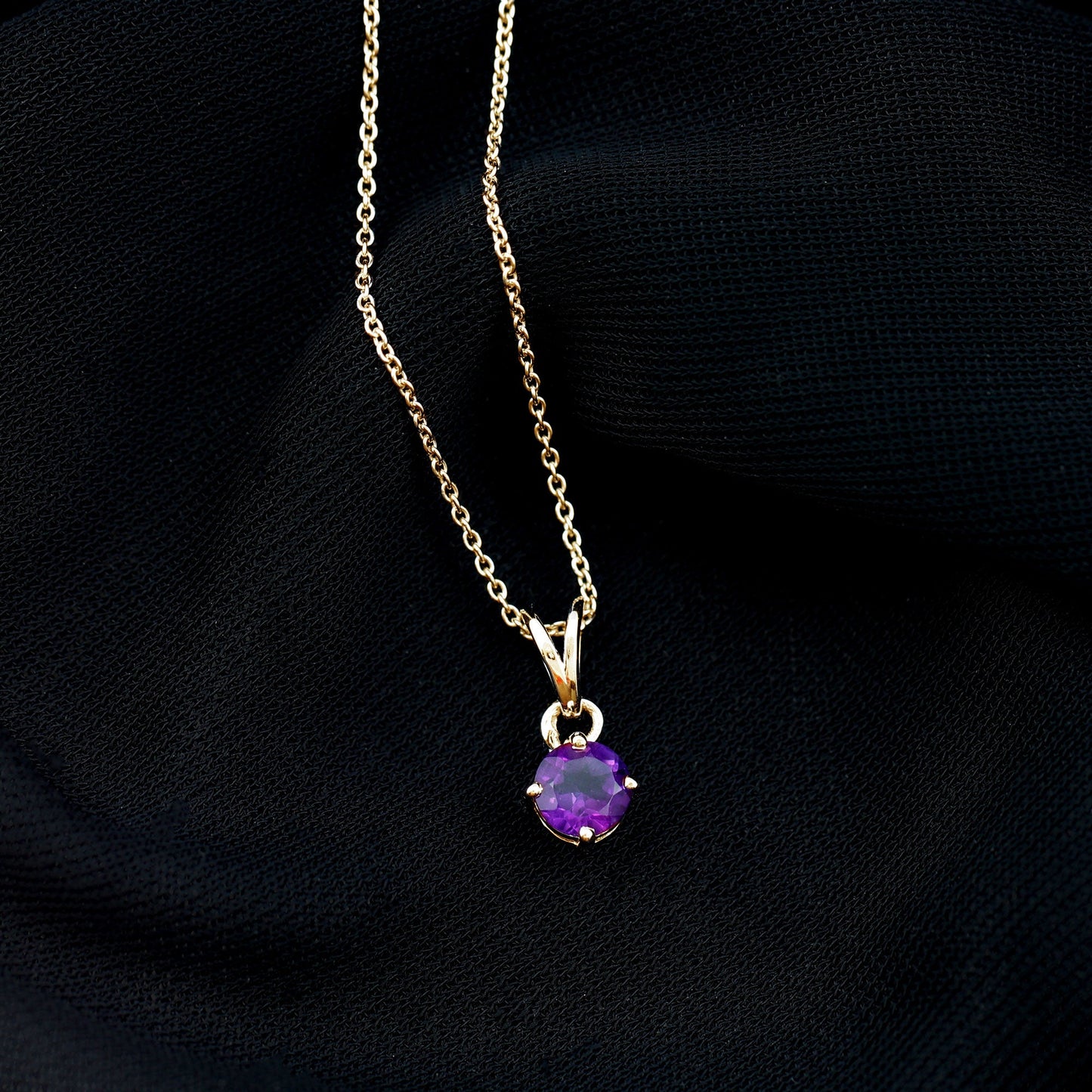 0.45 CT Round Amethyst Solitaire Pendant with Rabbit Ear Bail