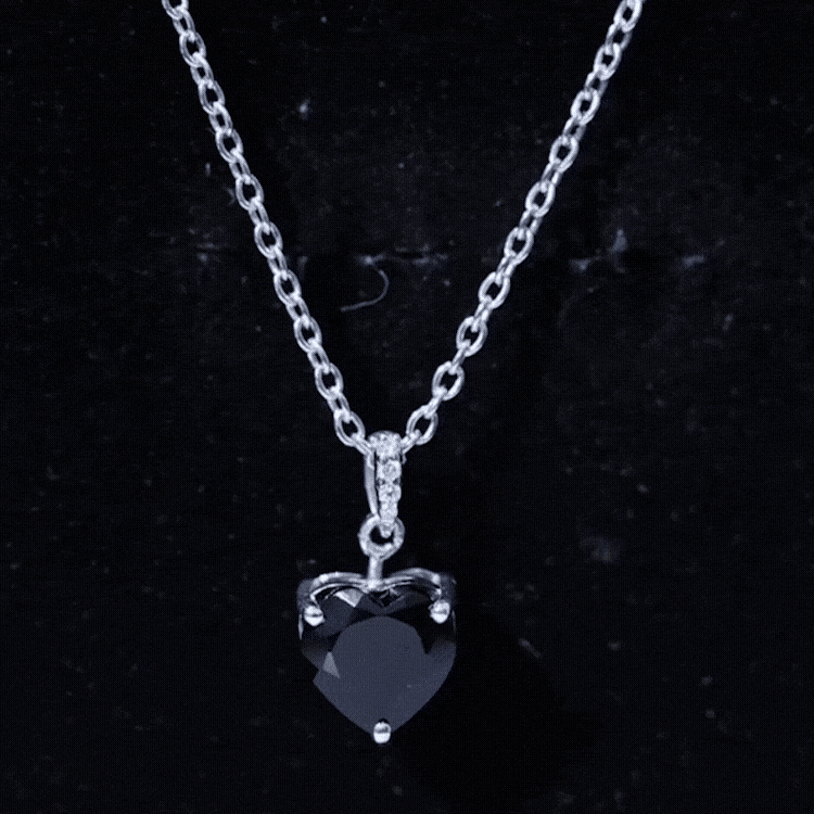 2 Carat Black Onyx Heart Pendant with Diamond