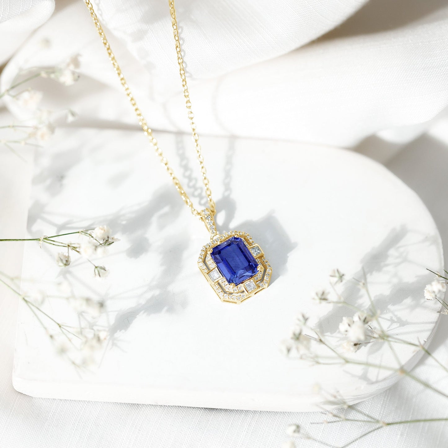 2.7 Carat Emerald Cut Lab Created Blue Sapphire Vintage Necklace with Diamond
