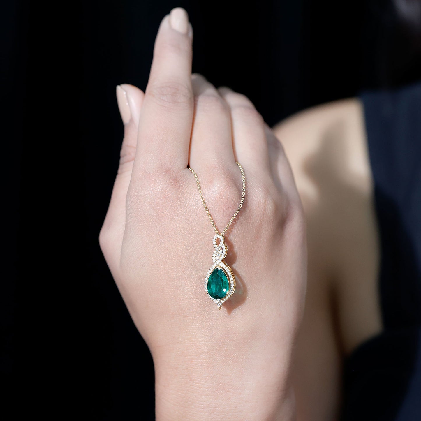 Certified 2.5 Carat Lab Grown Emerald and Diamond Bridal Necklace