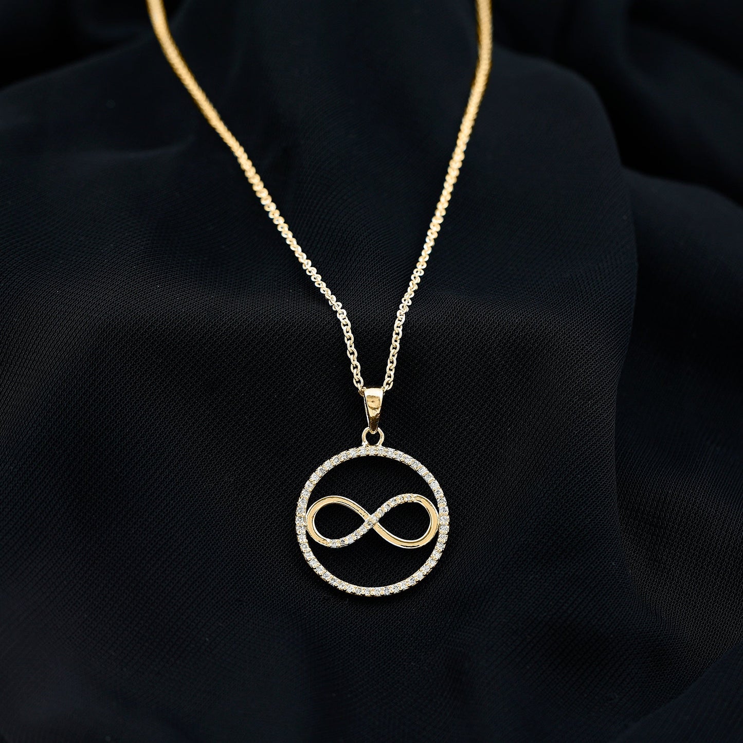 Diamonds Infinity Eternity Pendant Necklace