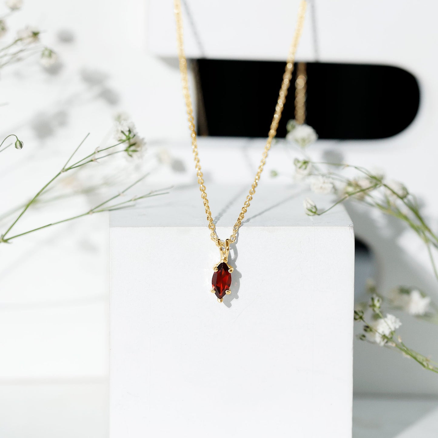 0.75 Carat Marquise Cut Garnet Solitaire Necklace With Chain