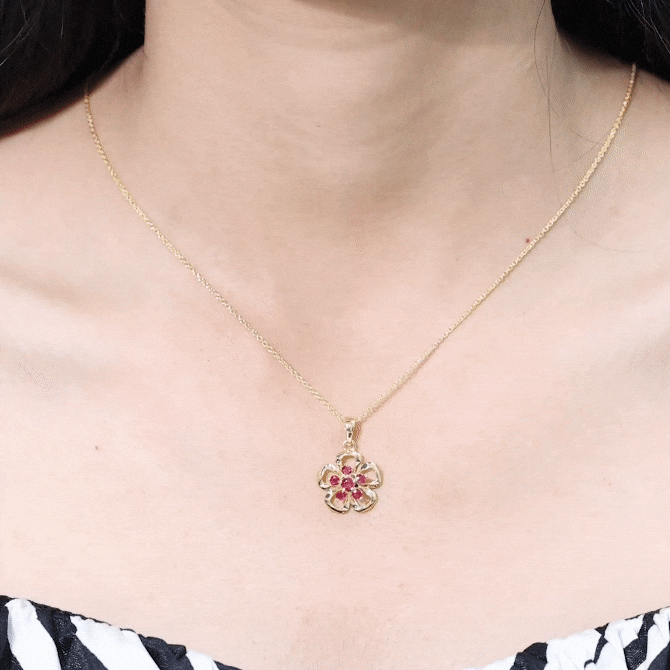 Natural Ruby Flower Pendant Necklace with Certificate