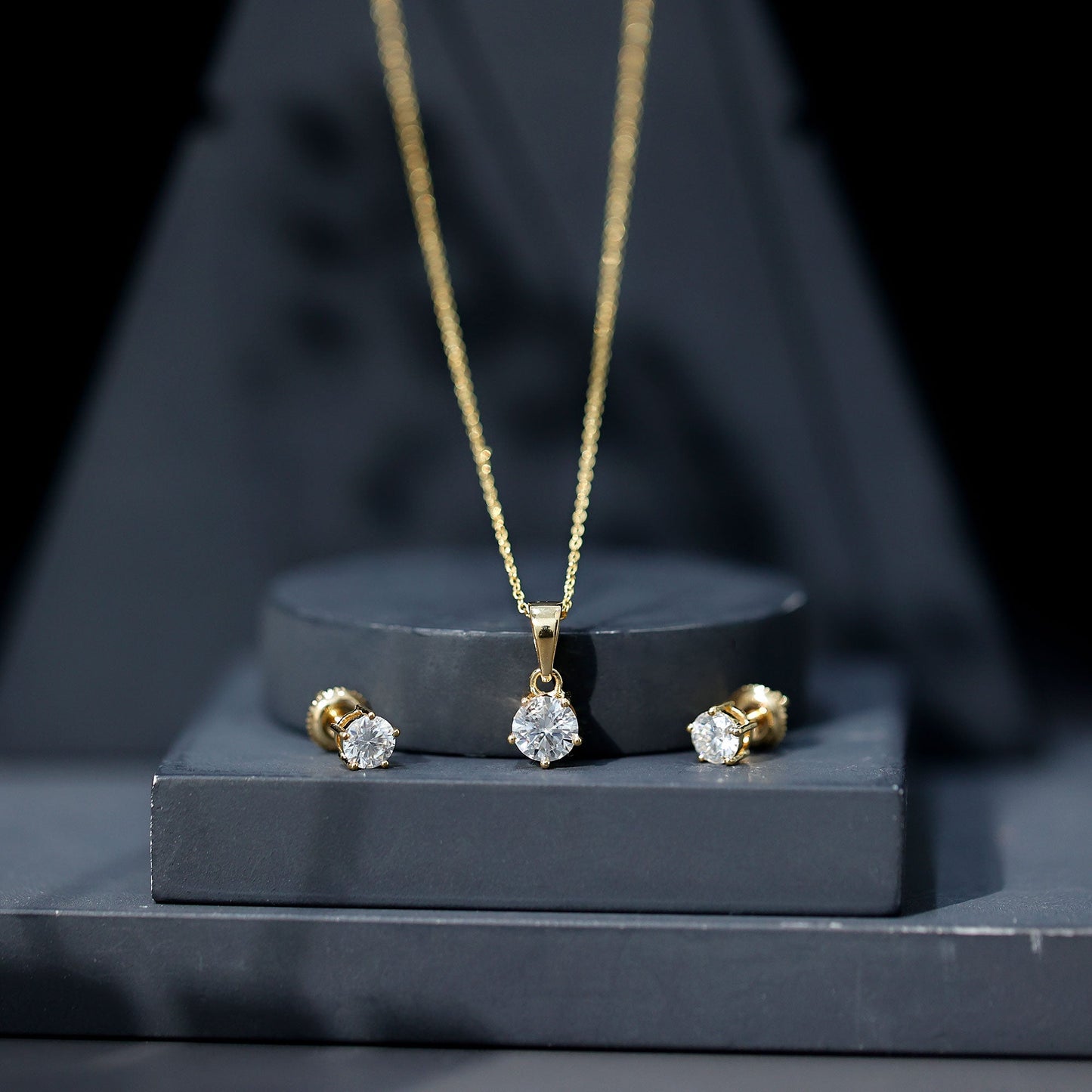 Certified Round Shape Moissanite Solitaire Jewelry Set