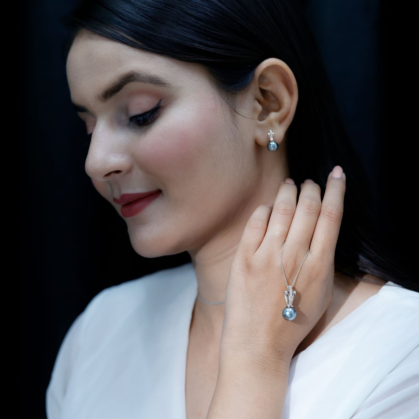 Genuine Tahitian Pearl and Diamond Drop Necklace Earrings Set