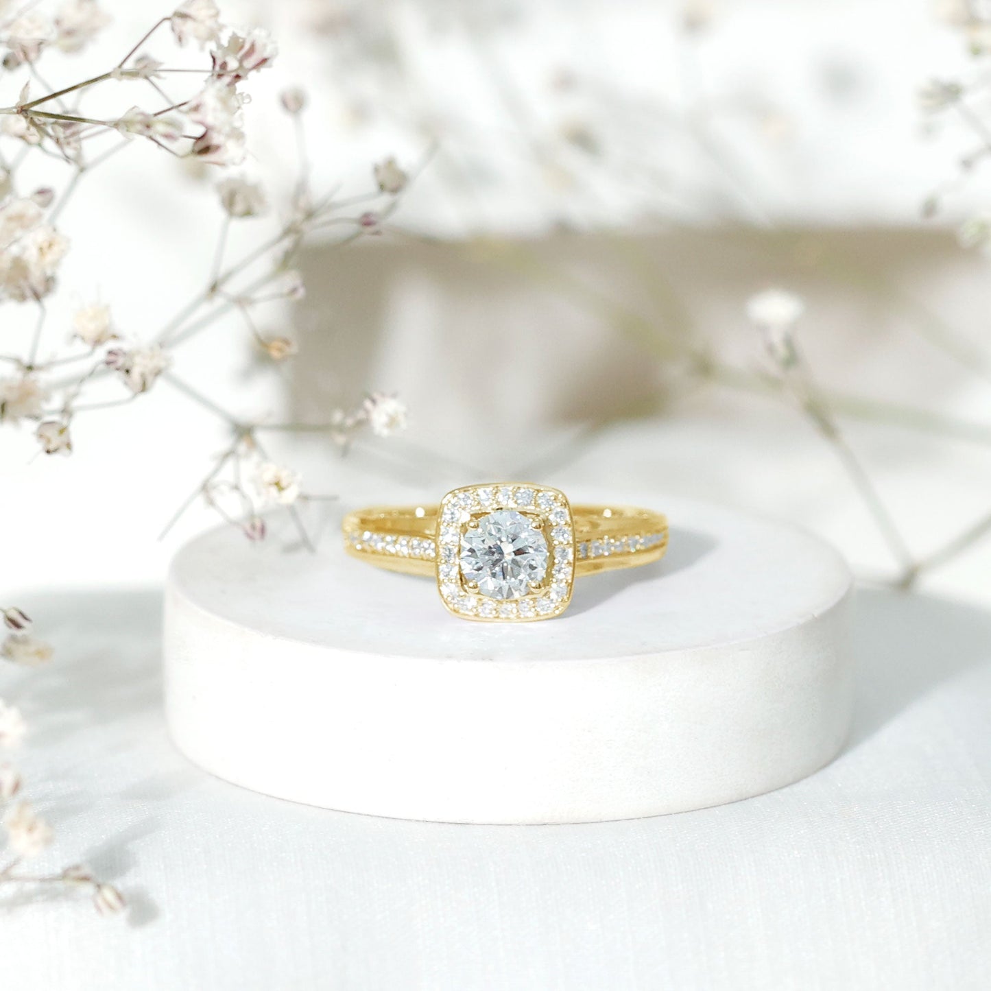 Classic Moissanite Halo Engagement Ring with Certificate